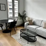 Apartment Near Central Station